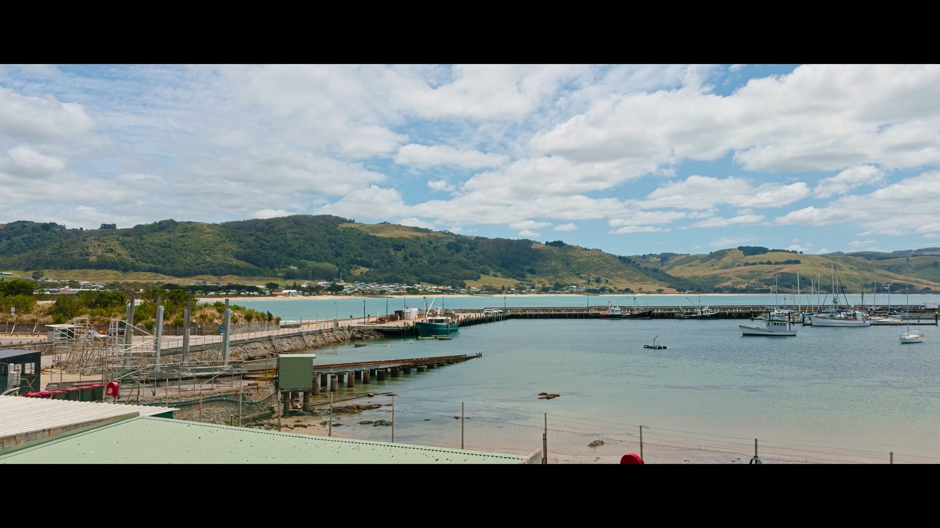 25c71bd65404c67e9ae3aa3097d42725